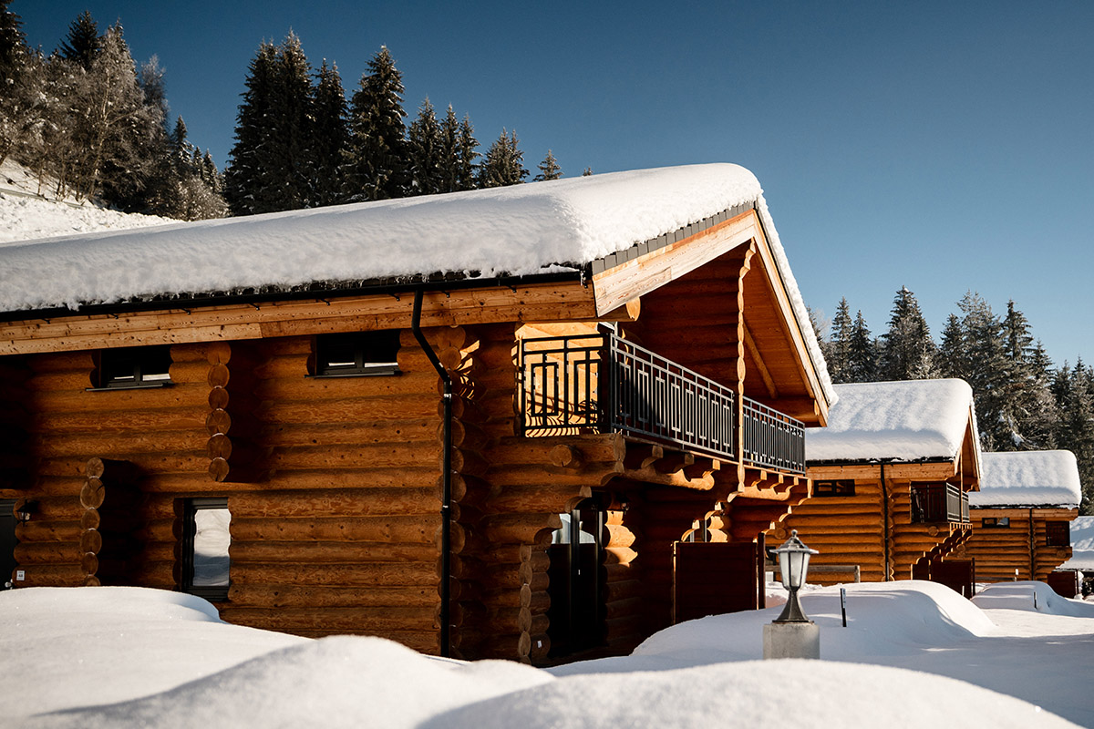 Clofers - Chalets in de sneeuw